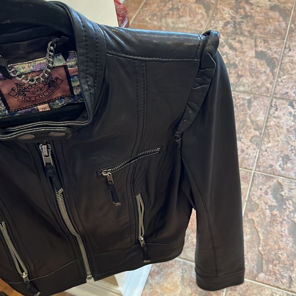 Juicy Couture genuine leather jacket - Picture 5 of 9